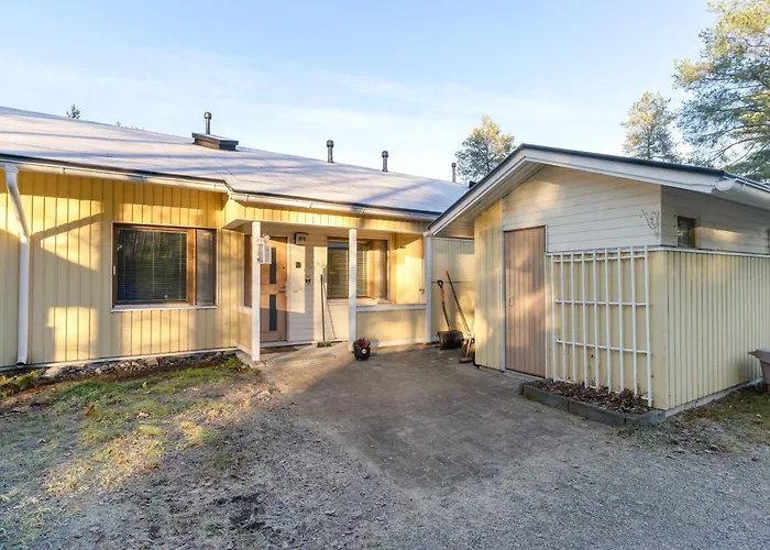 Cozy Haven Rovaniemi, 2BDR, Sauna, Parking&Wifi